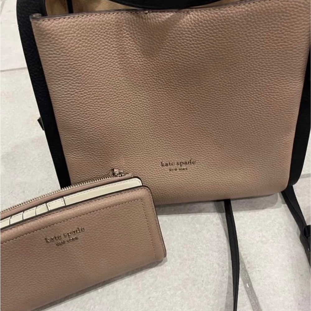 Kate Spade Tan Pebbled Leather Tote with Matching Wallet